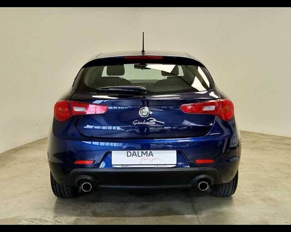 Alfa Romeo Giulietta usata a Milano (3)