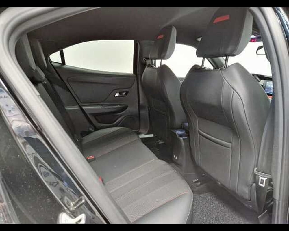 Opel Mokka usata a Milano (11)