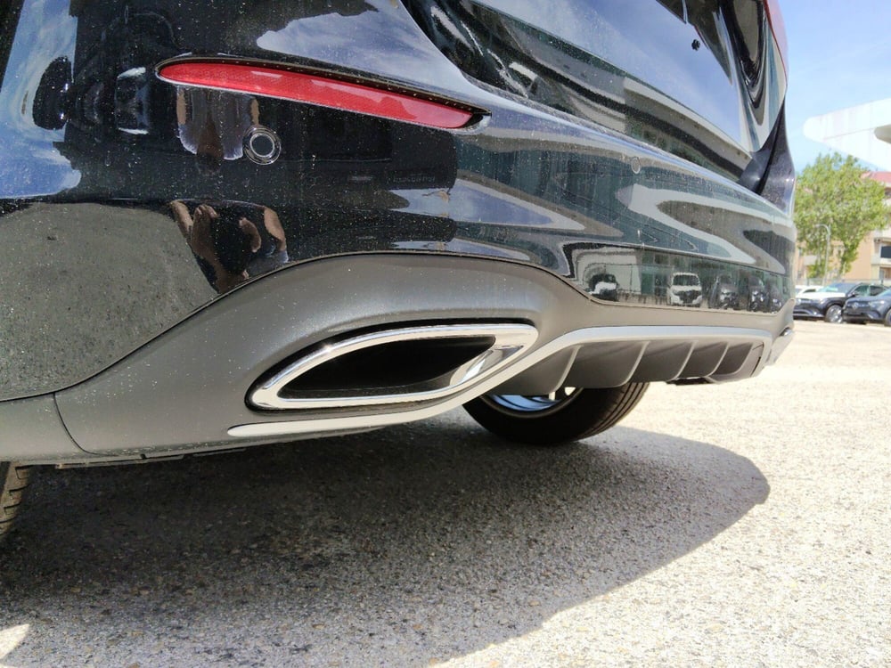 Mercedes-Benz Classe B nuova a Pescara (5)