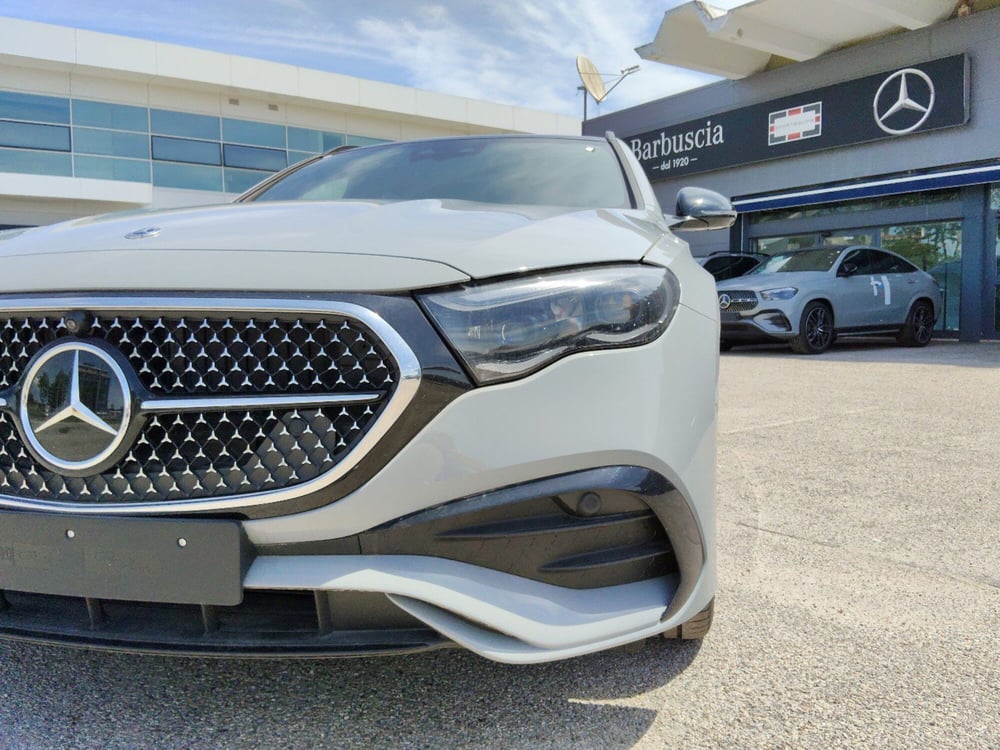 Mercedes-Benz Classe E Station Wagon nuova a Pescara (10)