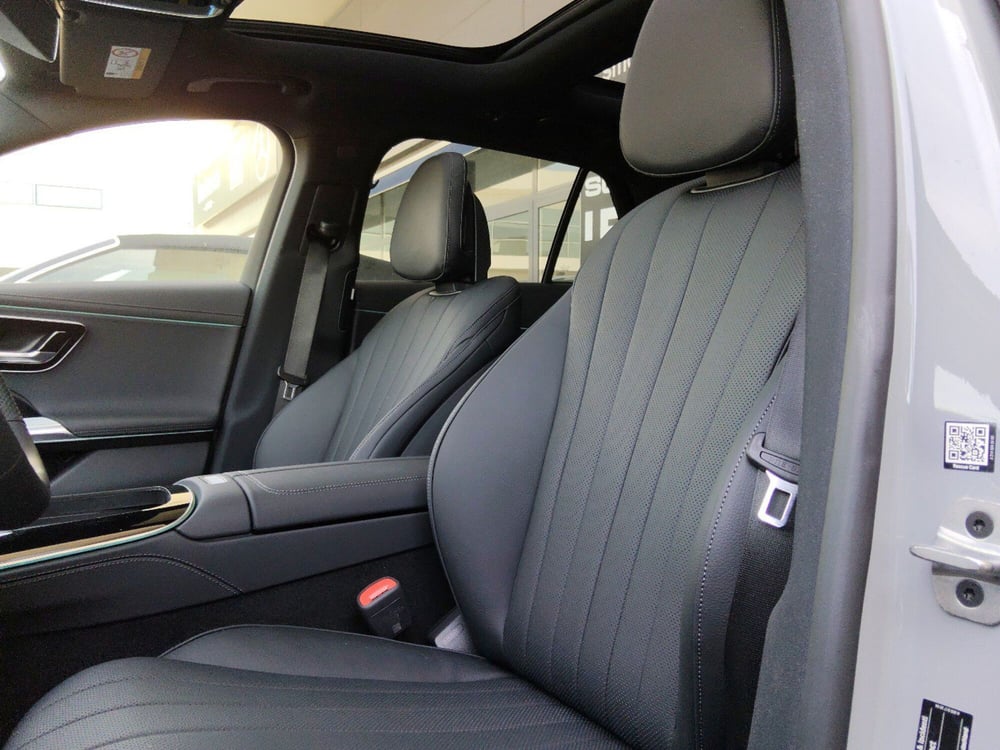Mercedes-Benz Classe E Station Wagon nuova a Pescara (13)