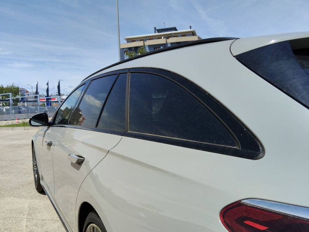 Mercedes-Benz Classe E Station Wagon nuova a Pescara (7)