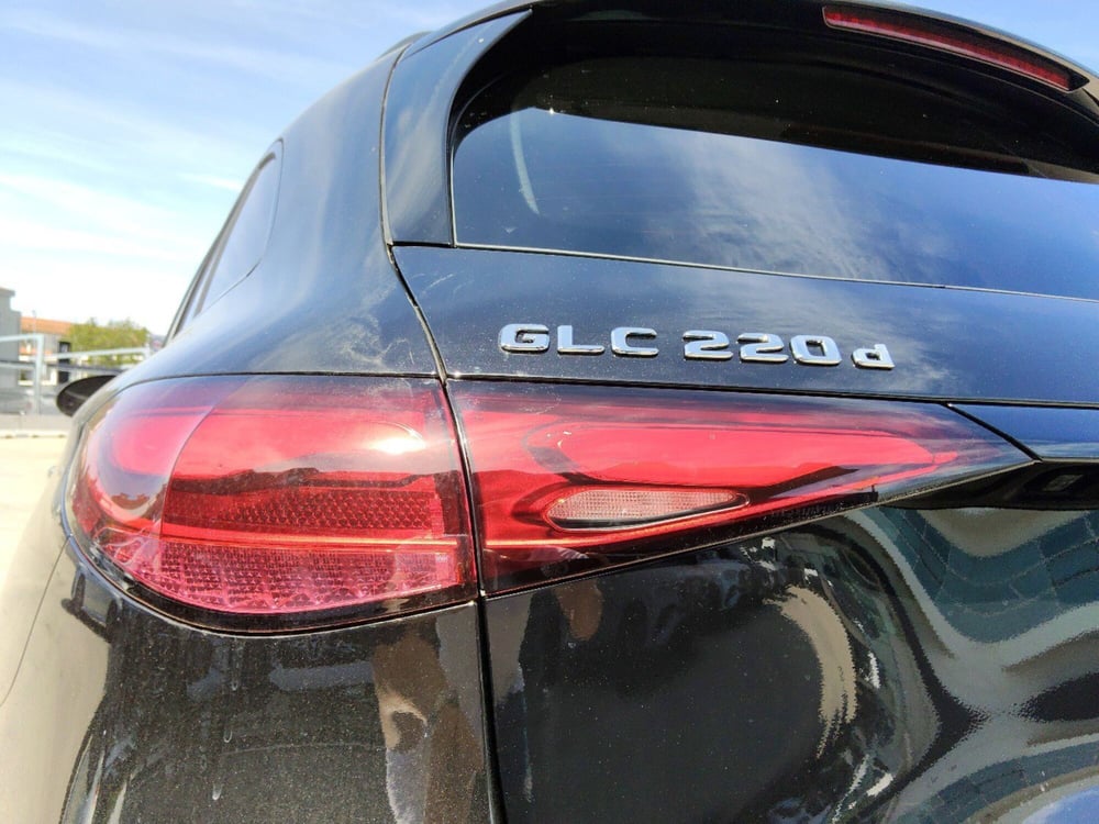 Mercedes-Benz GLC SUV nuova a Pescara (6)