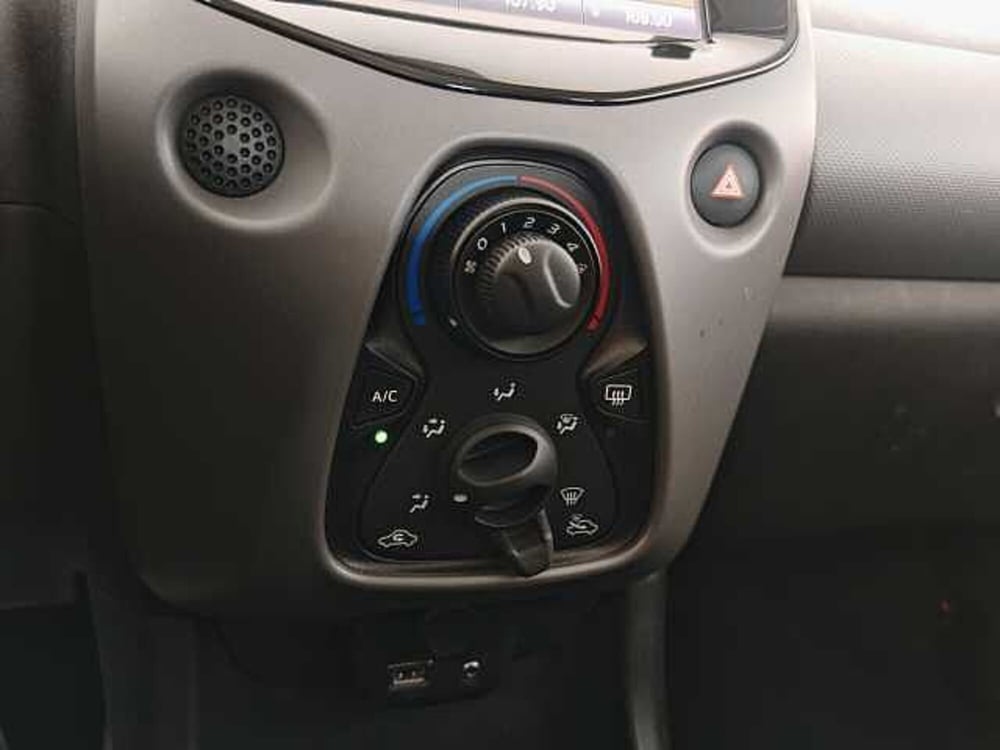 Peugeot 108 usata a Palermo (15)