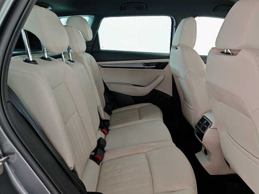 Skoda Karoq usata a Palermo (8)