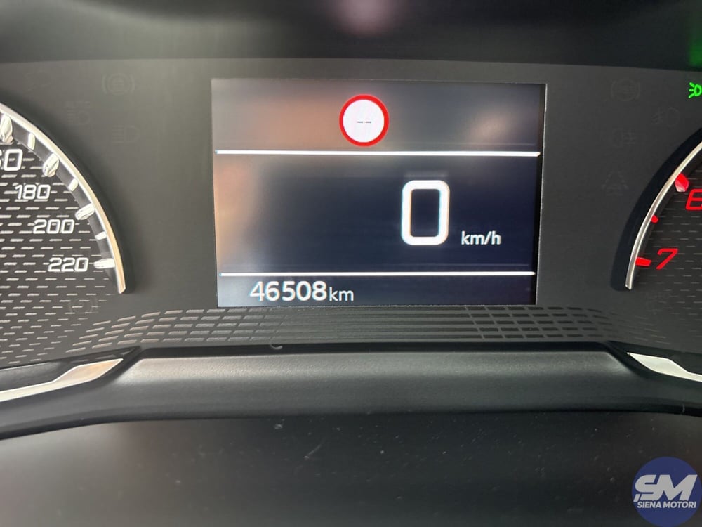 Peugeot 2008 usata a Siena (11)