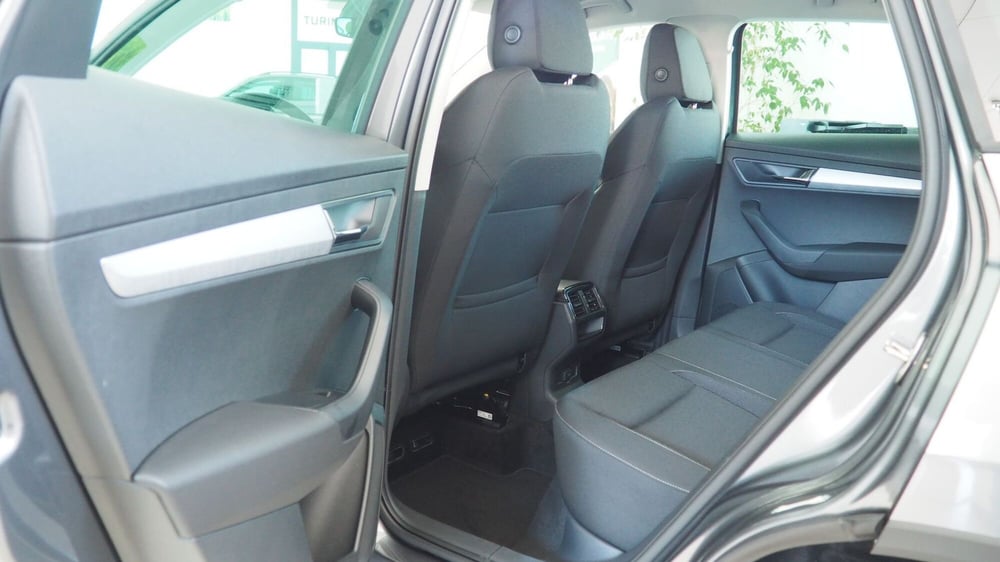 Skoda Karoq nuova a Torino (8)