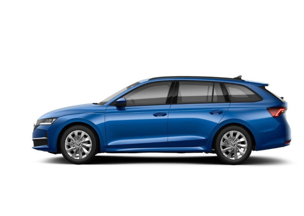 Skoda Octavia Station Wagon nuova a Torino (2)