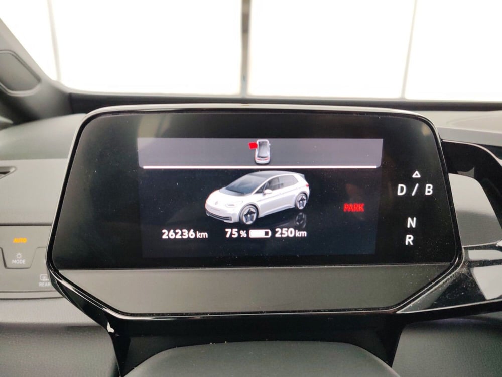 Volkswagen ID.3 usata a Massa-Carrara (10)