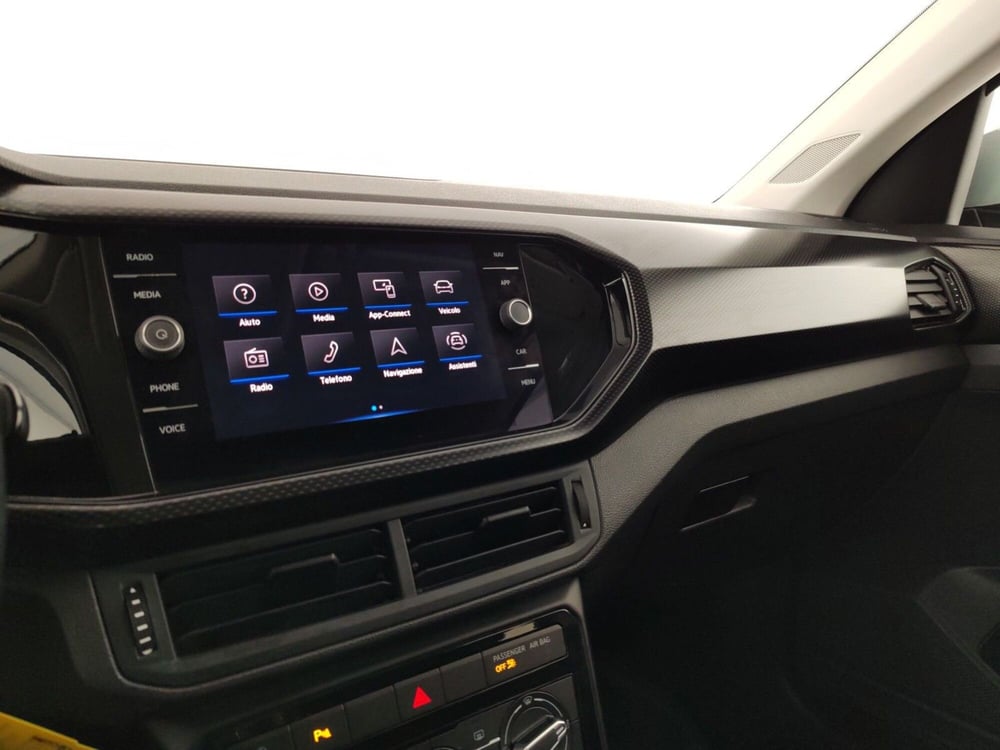 Volkswagen T-Cross usata a Massa-Carrara (12)