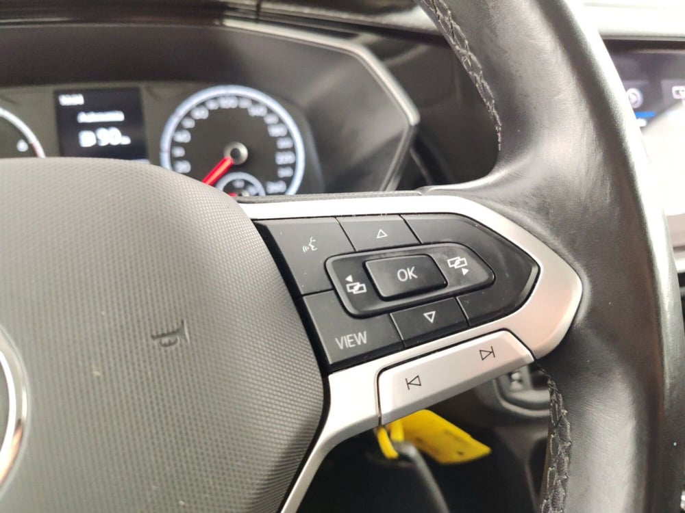 Volkswagen T-Cross usata a Massa-Carrara (13)