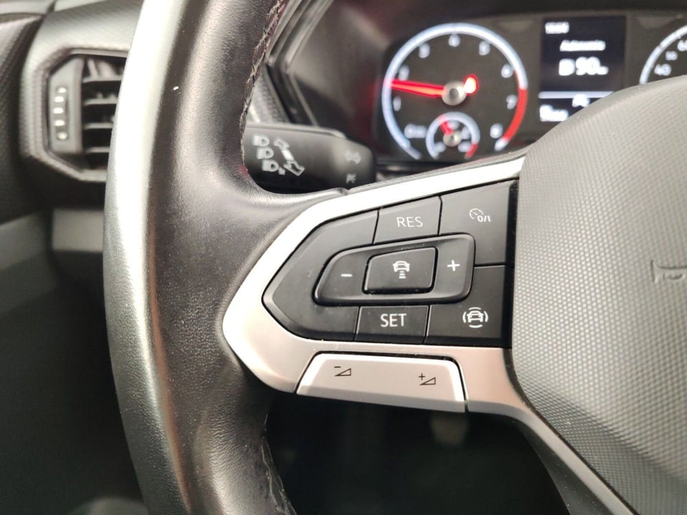 Volkswagen T-Cross usata a Massa-Carrara (14)