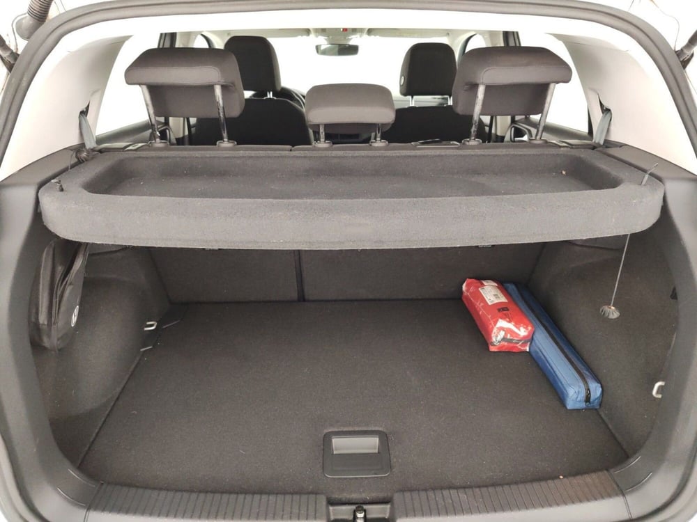 Volkswagen T-Cross usata a Massa-Carrara (16)