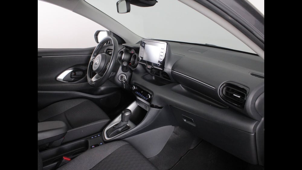 Toyota Yaris usata a Palermo (6)