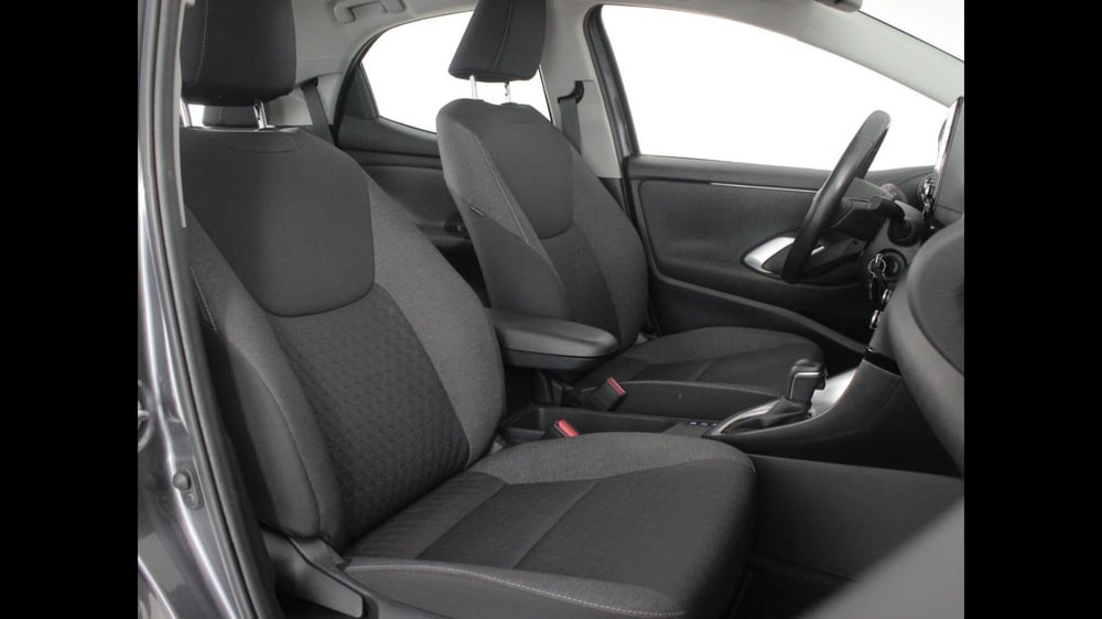 Toyota Yaris usata a Palermo (7)