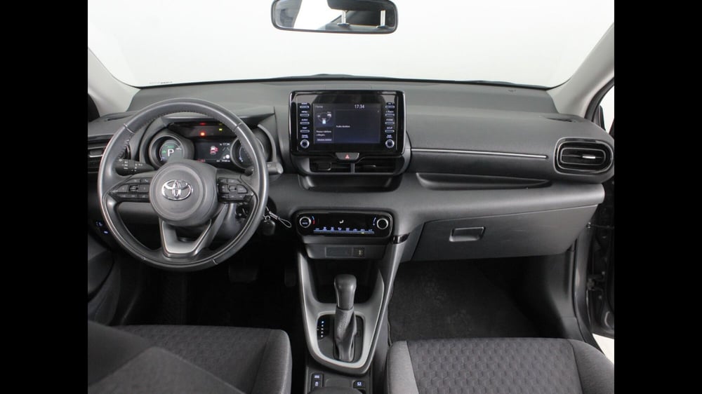 Toyota Yaris usata a Palermo (8)
