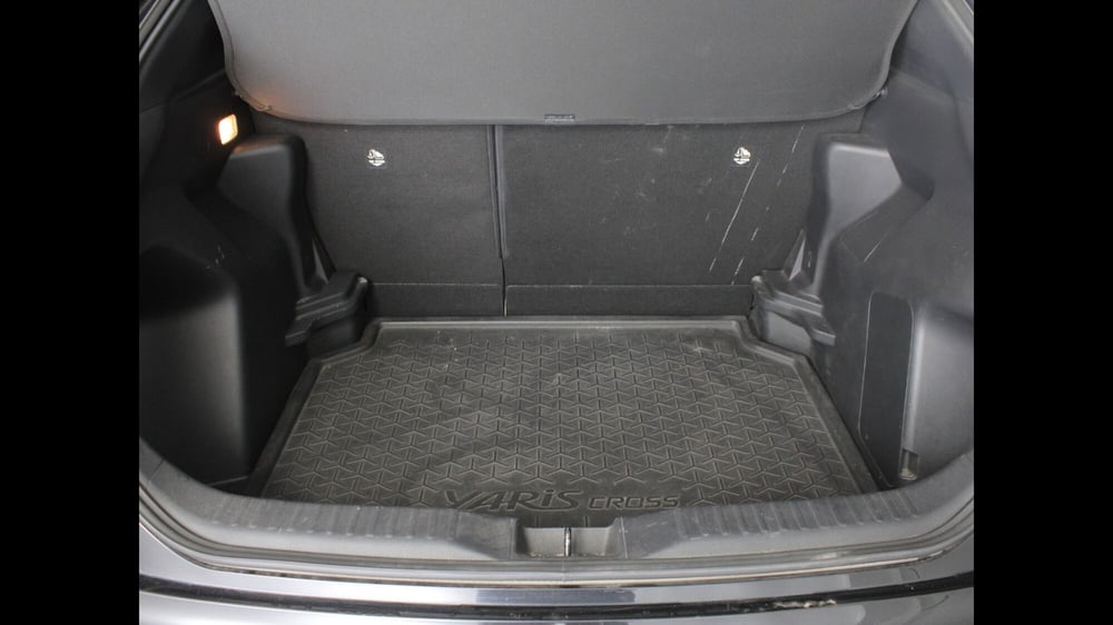 Toyota Yaris Cross usata a Palermo (10)