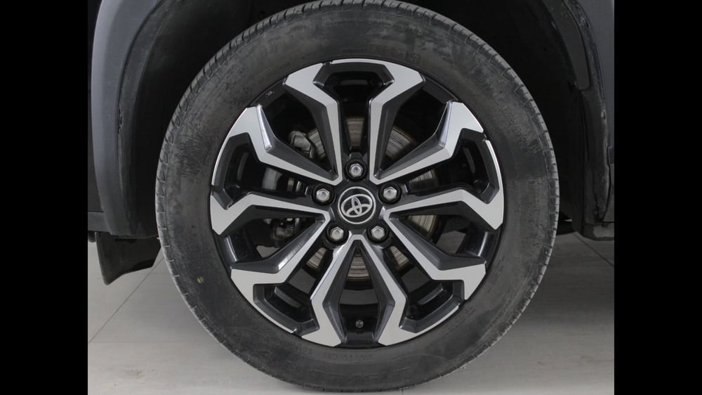 Toyota Yaris Cross usata a Palermo (14)