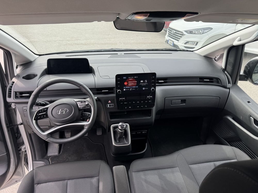 Hyundai Staria usata a Pordenone (14)