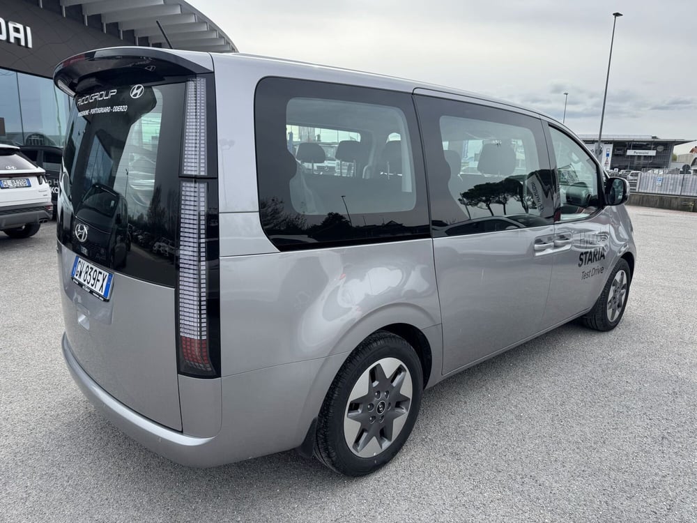Hyundai Staria usata a Pordenone (5)