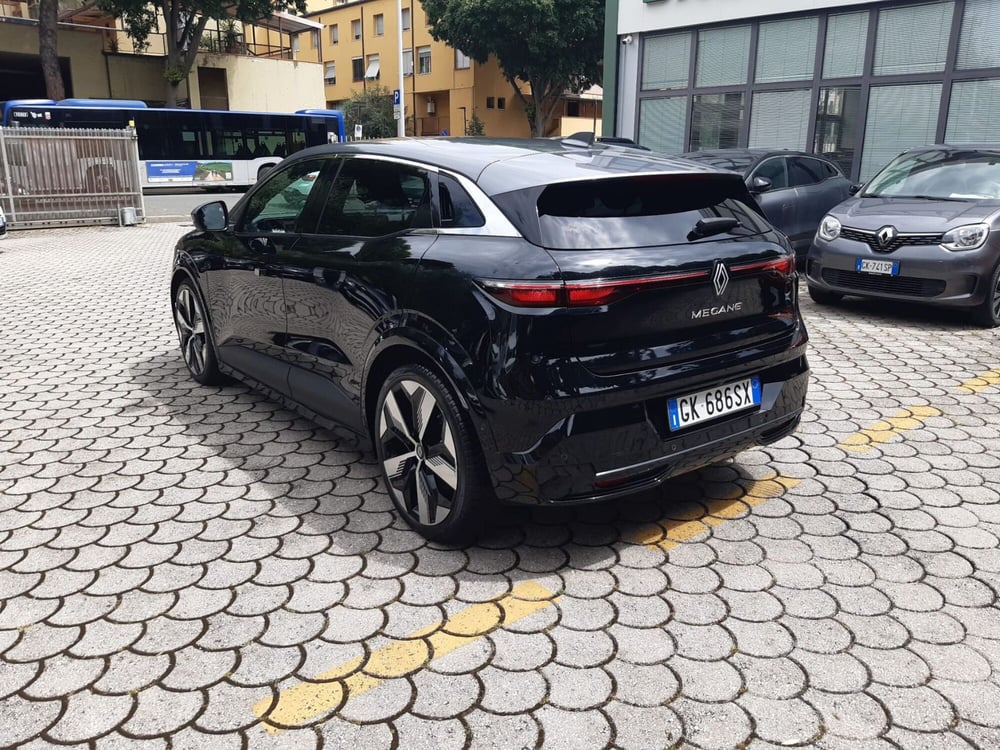 Renault Megane E-Tech Electric usata a Firenze (5)