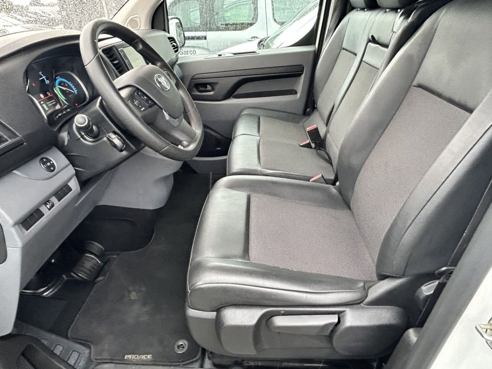 Toyota Proace usata a Bergamo (8)