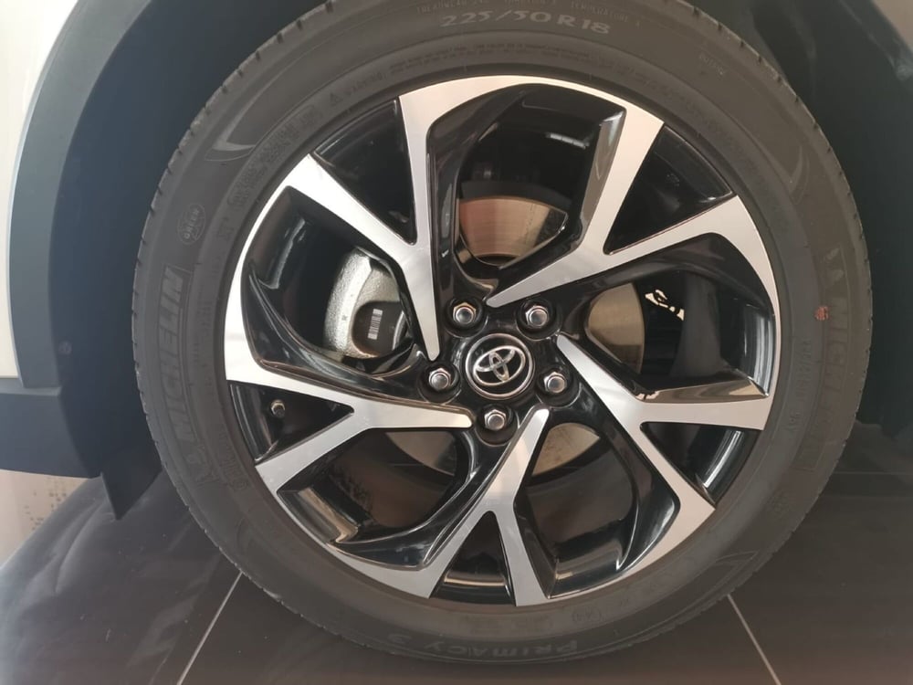 Toyota Toyota C-HR usata a Bergamo (15)