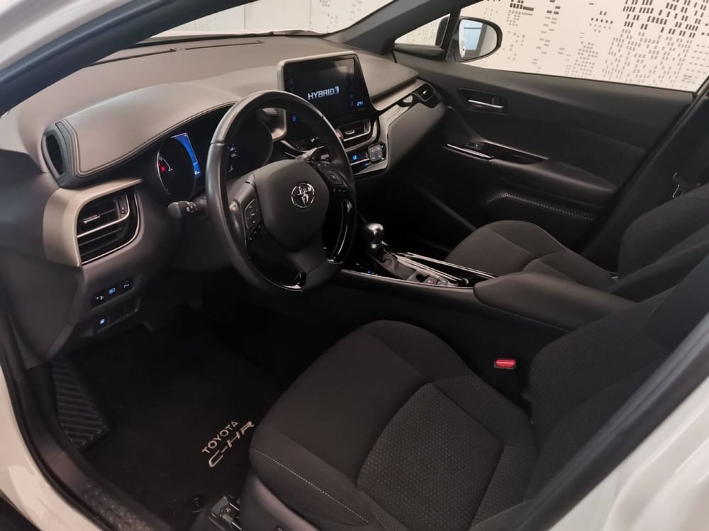 Toyota Toyota C-HR usata a Bergamo (18)