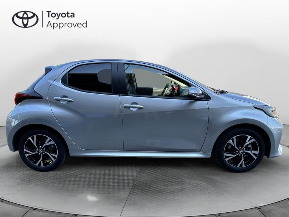 Toyota Yaris usata a Bergamo (13)