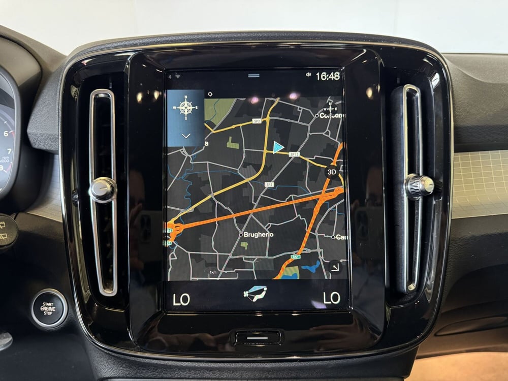 Volvo XC40 usata a Monza e Brianza (11)