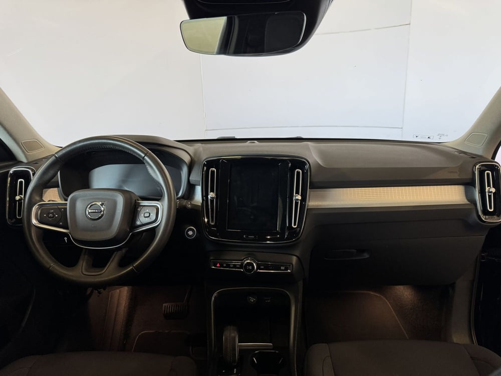 Volvo XC40 usata a Monza e Brianza (13)