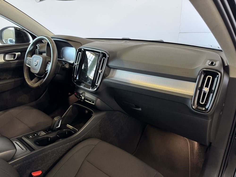 Volvo XC40 usata a Monza e Brianza (16)