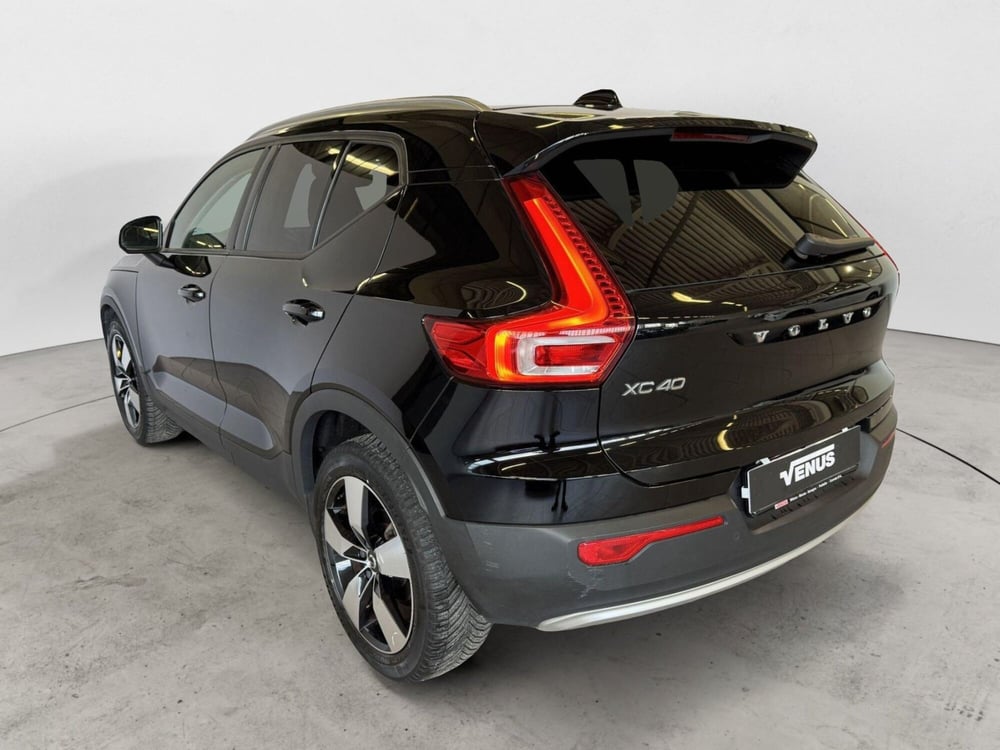 Volvo XC40 usata a Monza e Brianza (5)