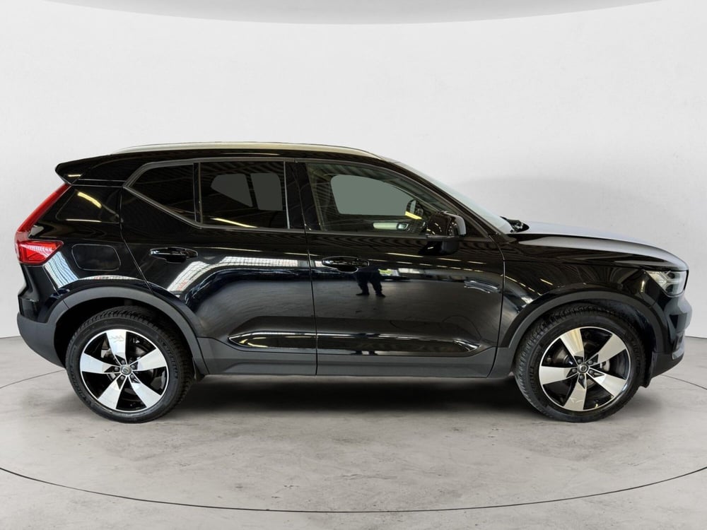 Volvo XC40 usata a Monza e Brianza (9)