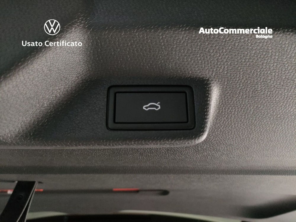 Volkswagen ID.Buzz nuova a Bologna (16)