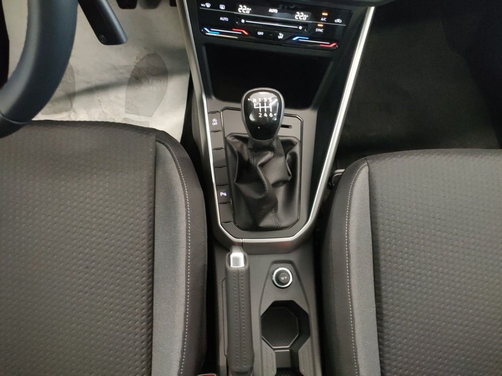 Volkswagen Taigo nuova a Bologna (17)