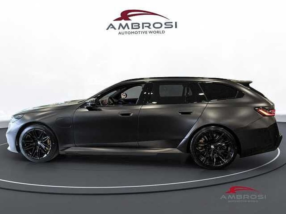 BMW Serie 5 nuova a Viterbo (6)