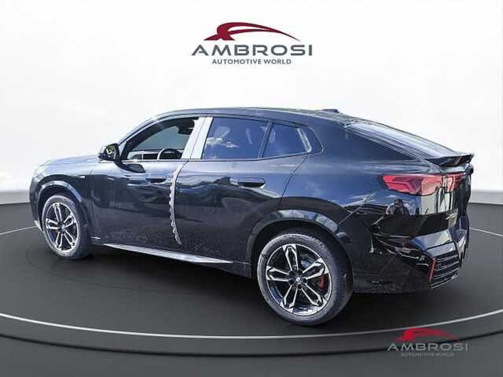 BMW X2 nuova a Viterbo (4)