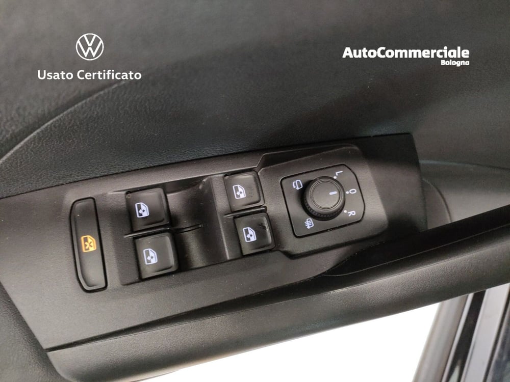 Volkswagen T-Cross usata a Bologna (9)