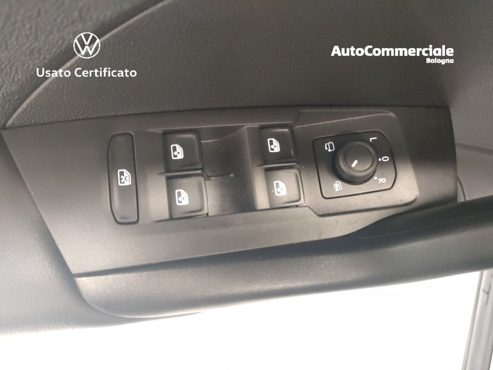 Volkswagen T-Cross usata a Bologna (9)
