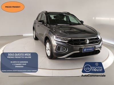 Volkswagen T-Roc 1.5 tsi Life dsg del 2023 usata a Bologna