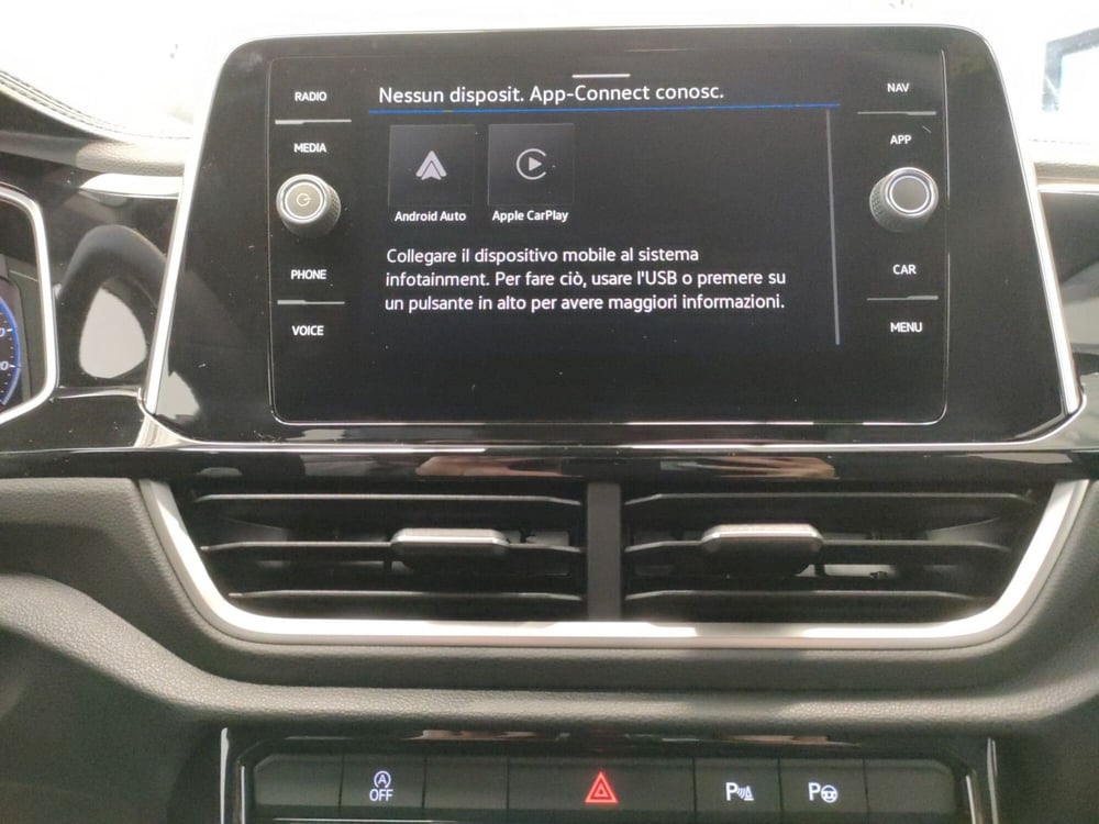 Volkswagen T-Roc nuova a Bologna (13)