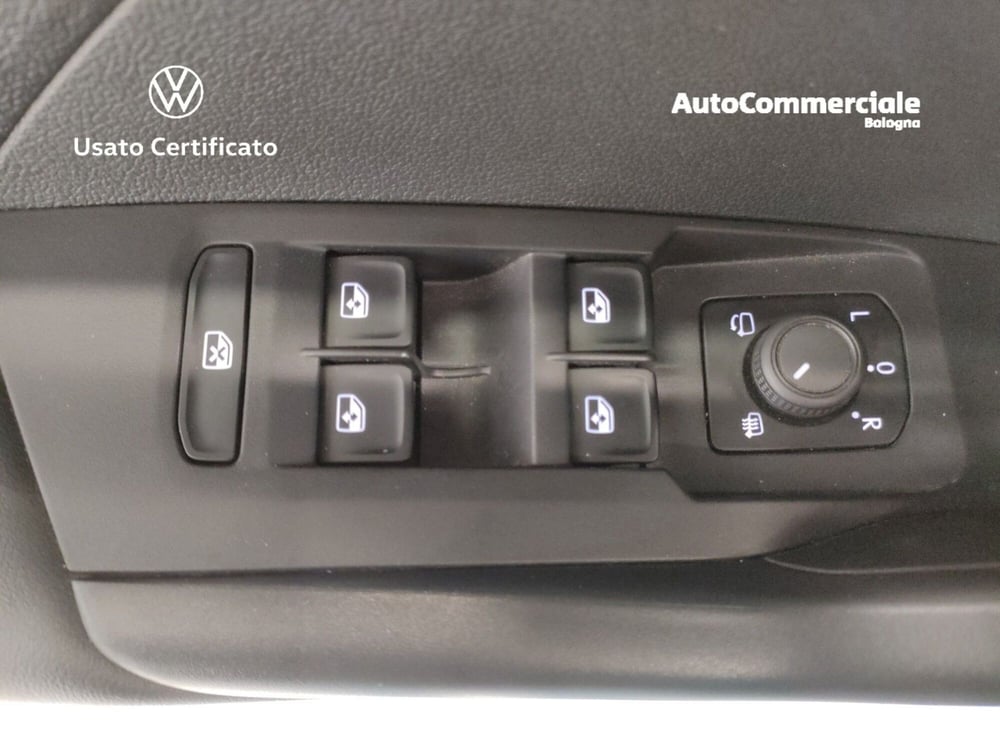 Volkswagen T-Cross usata a Bologna (9)