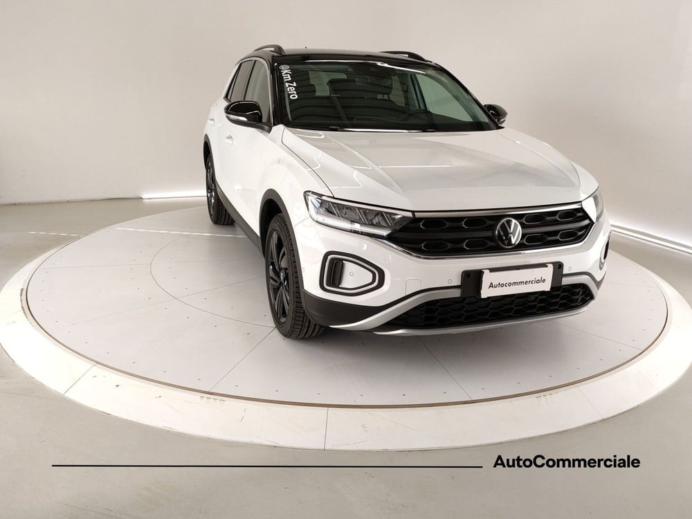 Volkswagen T-Roc nuova a Bologna