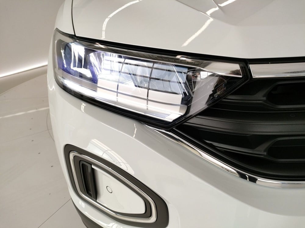 Volkswagen T-Roc nuova a Bologna (8)