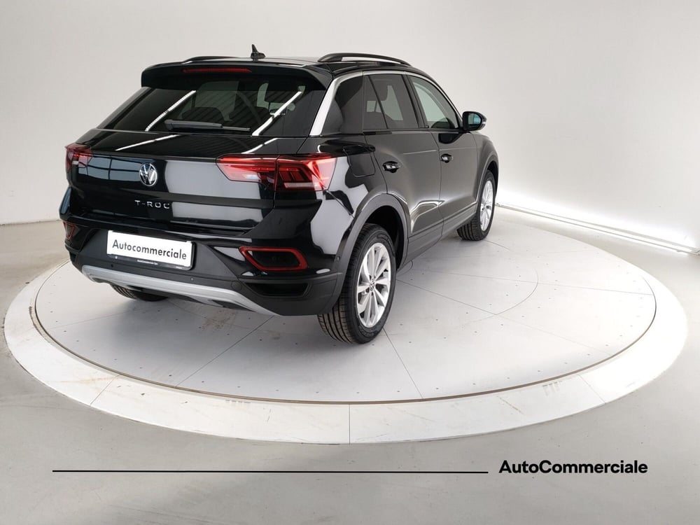 Volkswagen T-Roc nuova a Bologna (6)