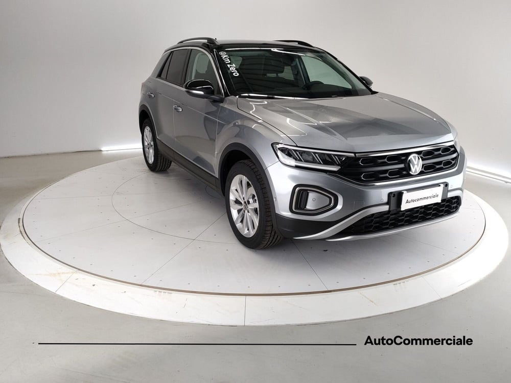 Volkswagen T-Roc nuova a Bologna