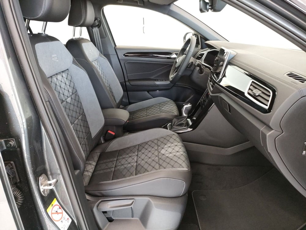 Volkswagen T-Roc nuova a Bologna (20)