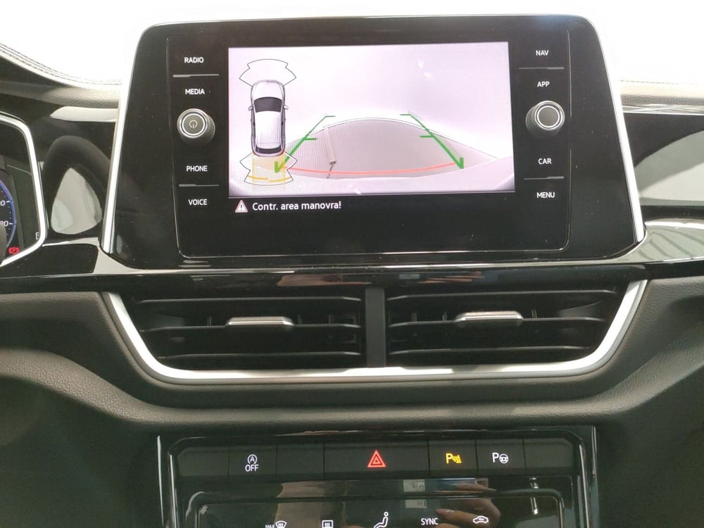 Volkswagen T-Roc nuova a Bologna (14)