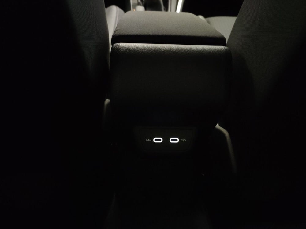 Volkswagen Taigo nuova a Bologna (16)